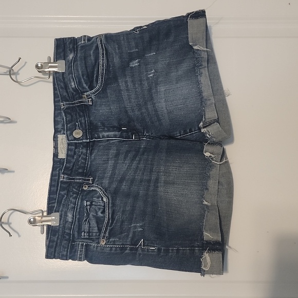 Aeropostale Factory distressed jean shorts size 5/6 - Picture 1 of 4